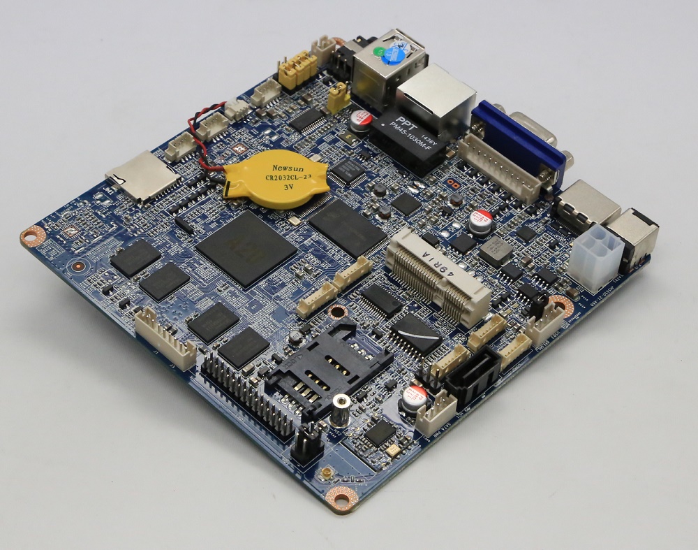 该如何挑选一块合适的工控午夜福利局?